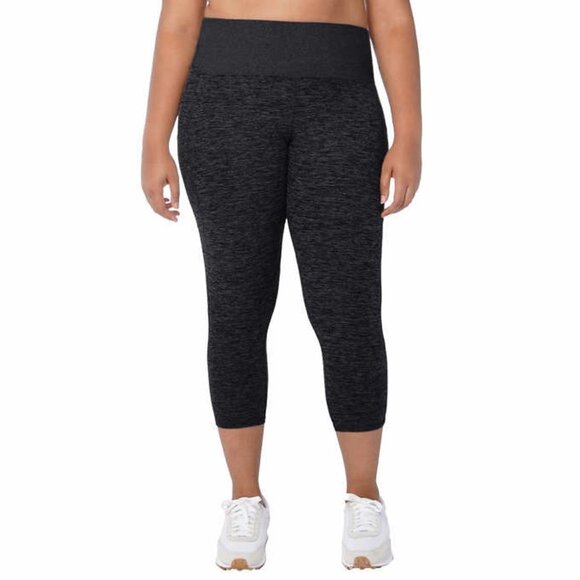 NEW Kirkland Signature Brushed Capris | Heathered Black - Picture 1 of 6